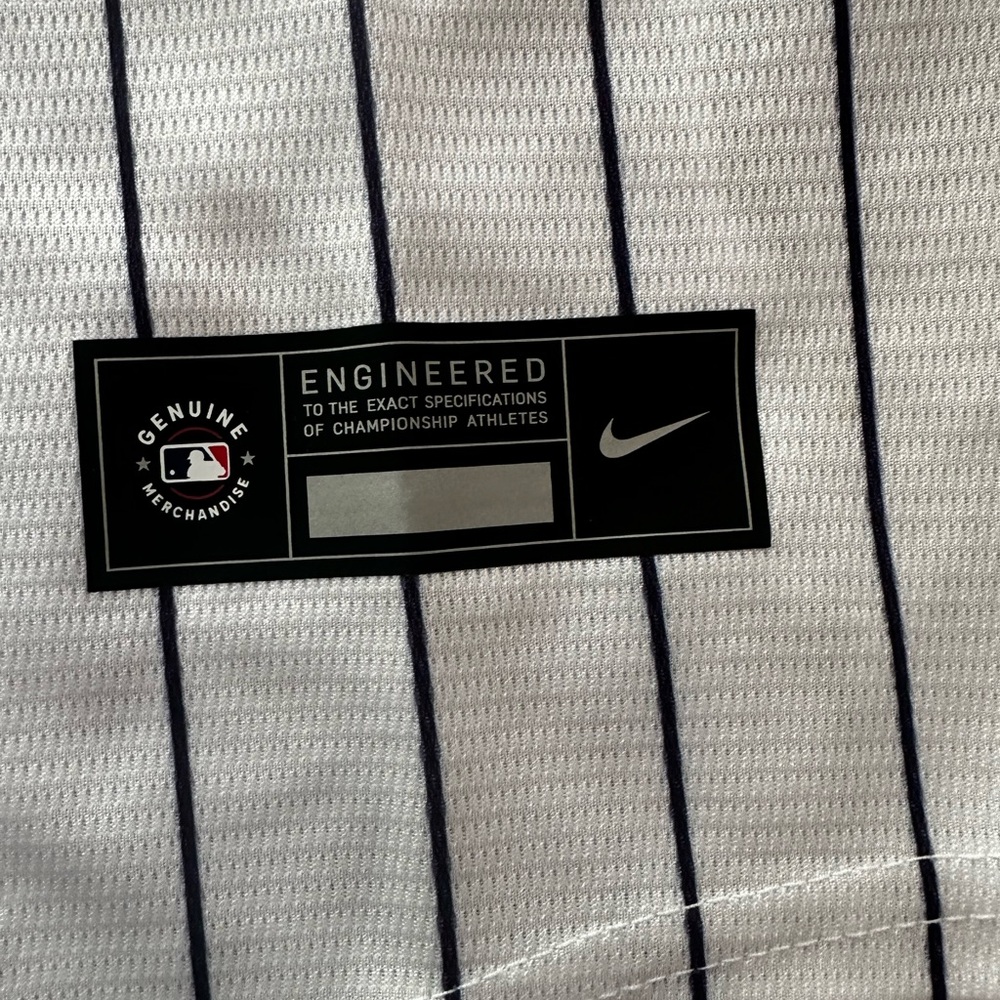 Derek Jeter #2 New York Yankees 2020 Hall of Fame Induction Jersey White Youth L - Picture 2 of 5